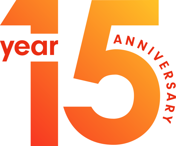 コンパスメディカルグループの15周年記念マーク