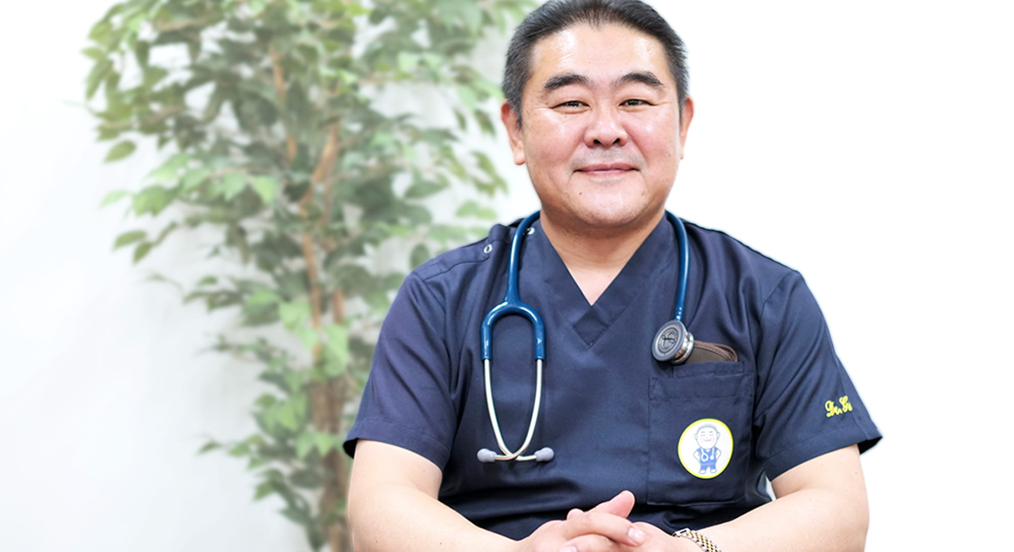 医科・歯科・健診が 連携しているからこそ、 患者様のニーズに 迅速に対応できる。 コンパスメディカルグループ 代表　後藤 基温 代表の挨拶